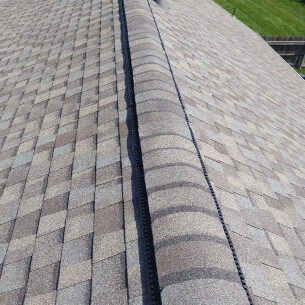 Asphalt shingle roof replacement in Lee's Summit